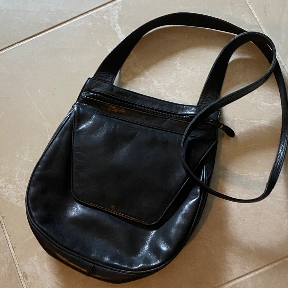 Black Leather crossbody Bag - Picture 6 of 6